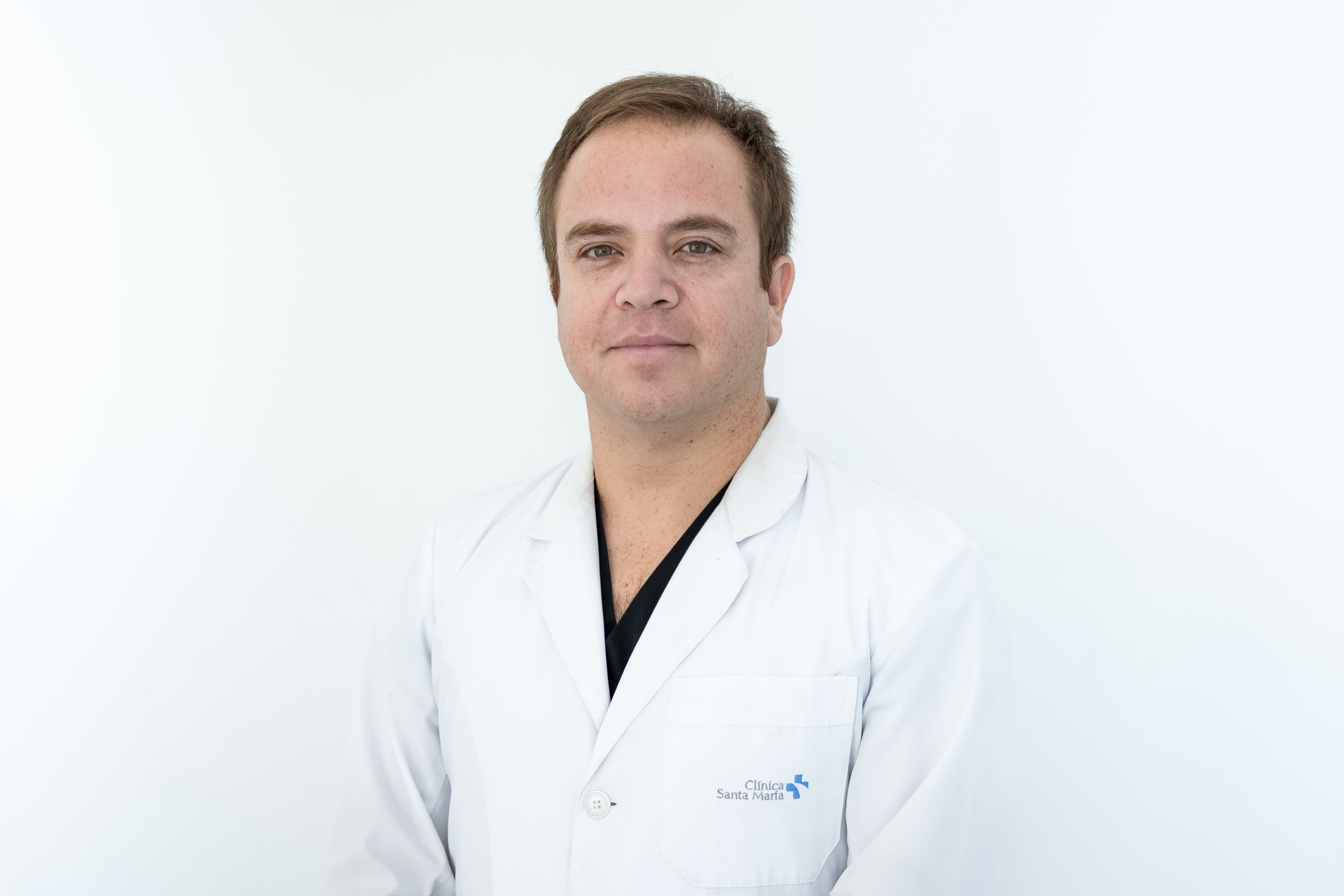 Foto del doctor ALVARO ERICK HENRIQUEZ OLATE