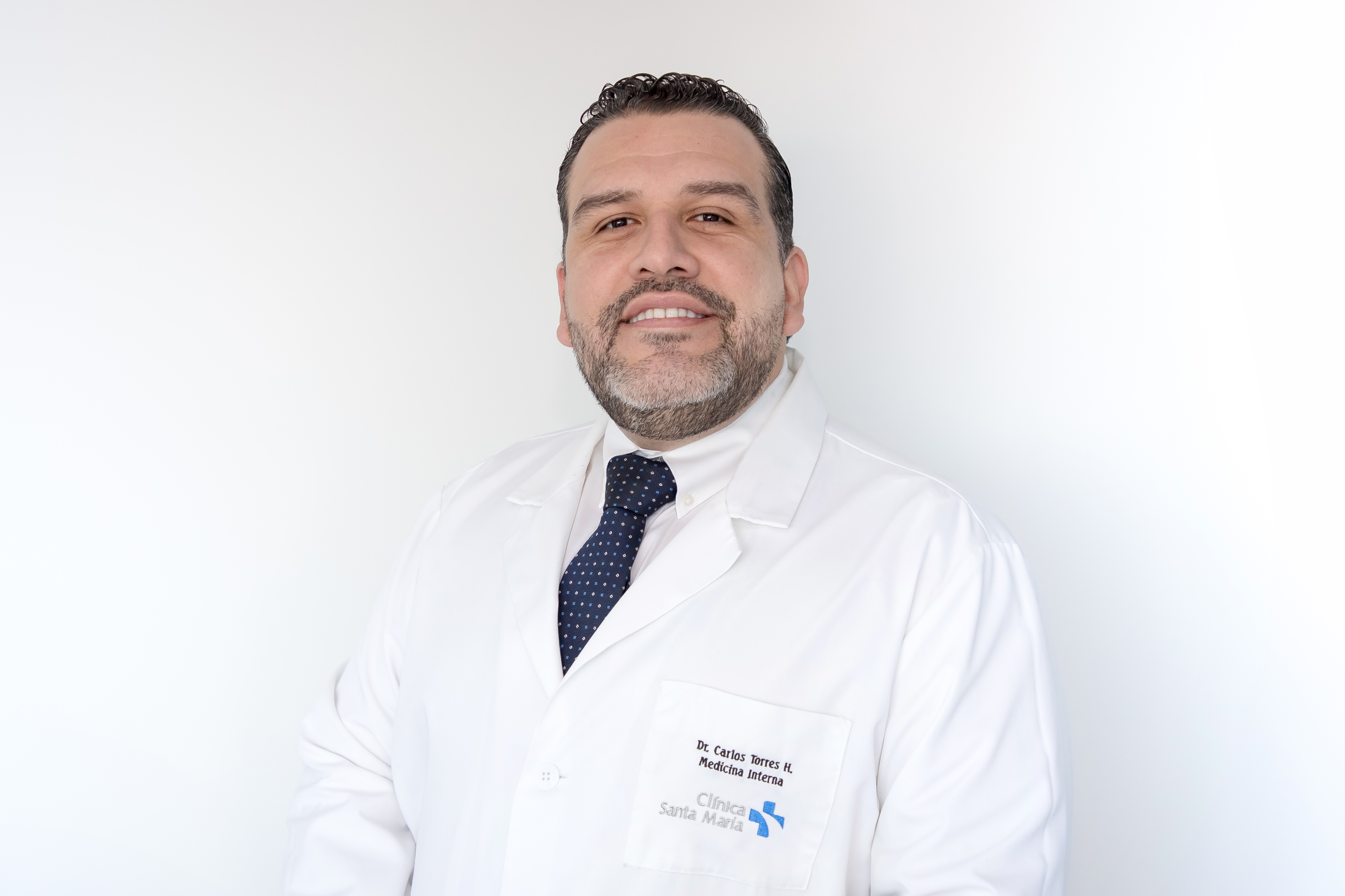 Foto del doctor CARLOS ISRAEL TORRES HERRERA