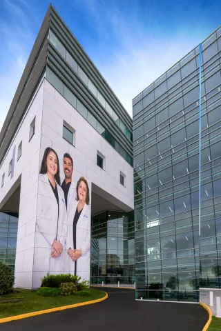 Frontis Clínica Biobío