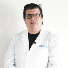 Dr. Luis Alexander Salas Gómez