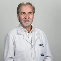 Dr. Carlos Clares Ojeda