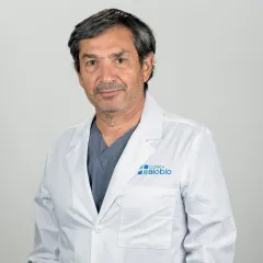 Dr. Álvaro Ojeda Greciet