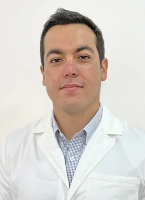 Dr. Nicolás Ovando