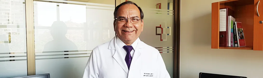 Dr. Ricardo Larrea director SOCHICAR