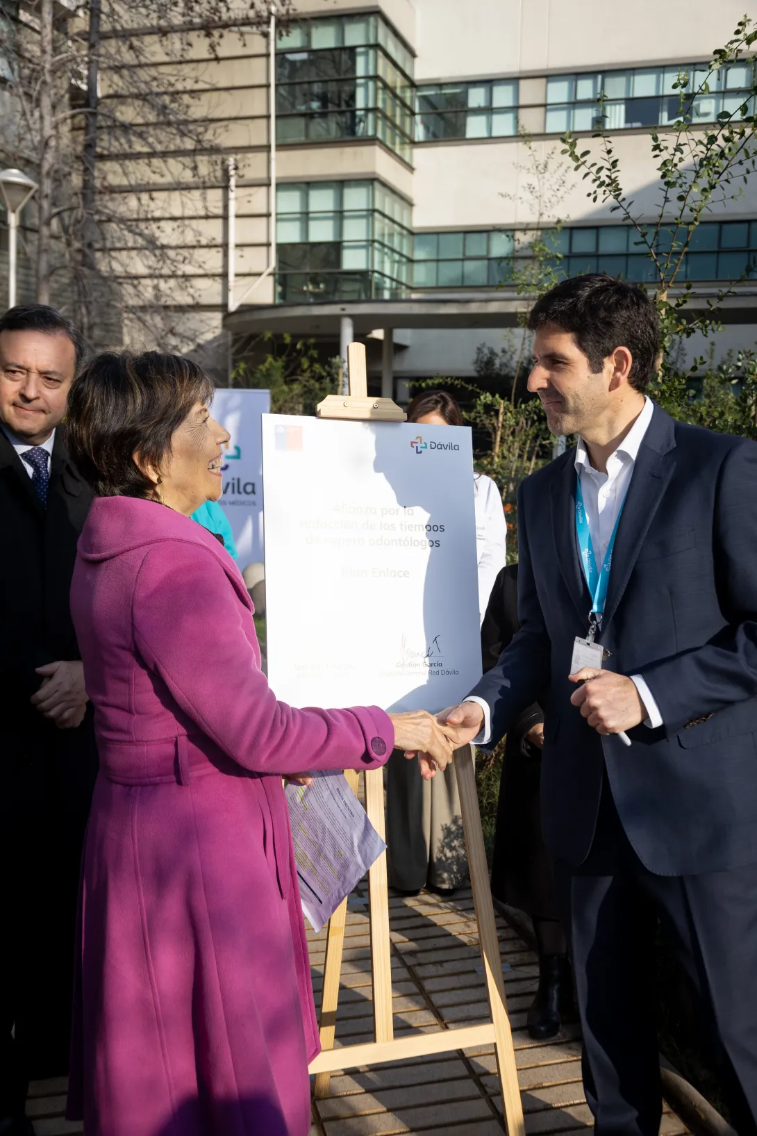 Red Dávila se suma al Plan Enlace para reducir listas de espera odontológicas